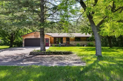 15911 Xenia St NW, Andover, MN 55304