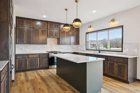 231 214th Ave NW, Oak Grove, MN 55011