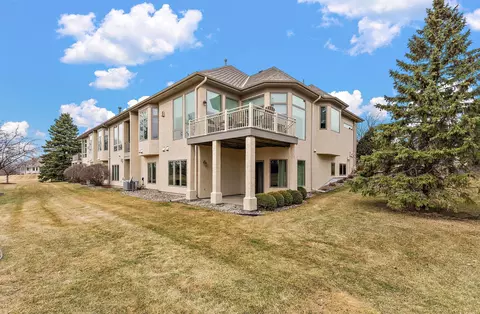 17543 Bearpath Trl, Eden Prairie, MN 55347 photo 4