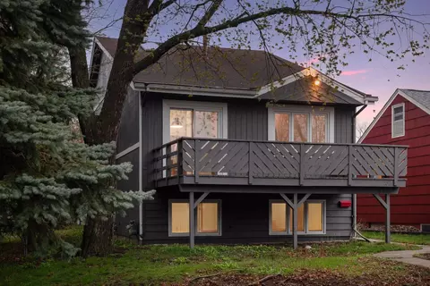 33 19th Ave N, Hopkins, MN 55343