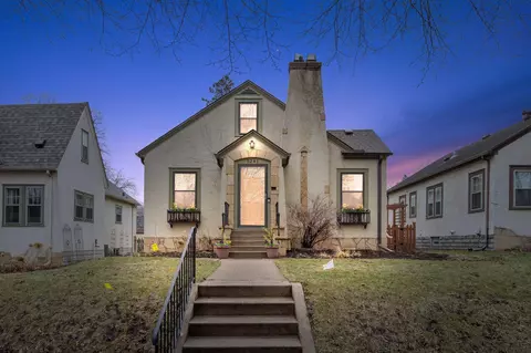 5241 Columbus Ave, Minneapolis, MN 55417