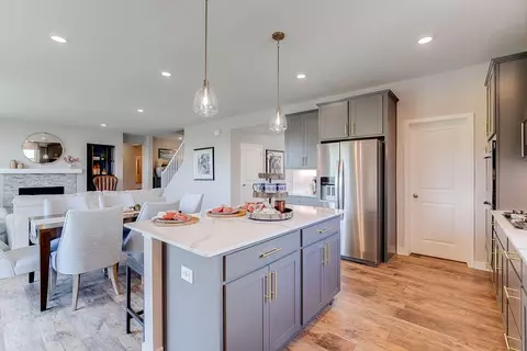 4706 Devonshire Ln, Chaska, MN 55318 photo 7