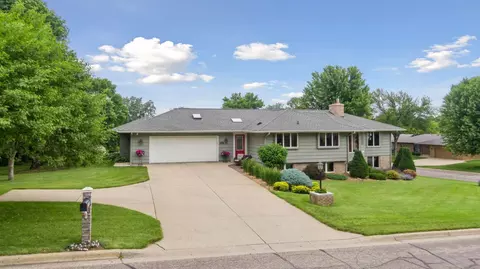 2118 15th St NW, Faribault, MN 55021