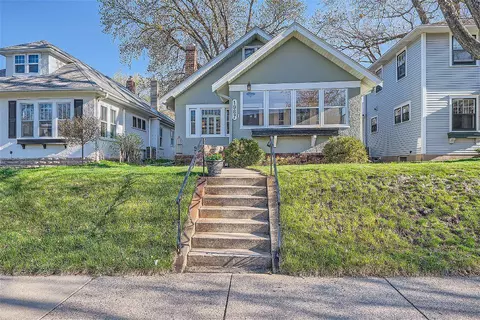 1967 Juliet Ave, Saint Paul, MN 55105