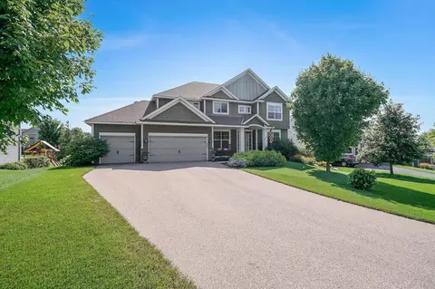 16633 Brentwood Pass NW, Shakopee, MN 55379