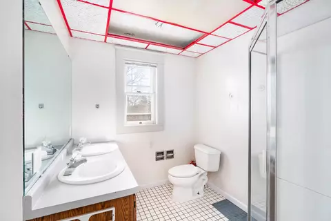 1516 E 2nd St, Duluth, MN 55812 photo 23
