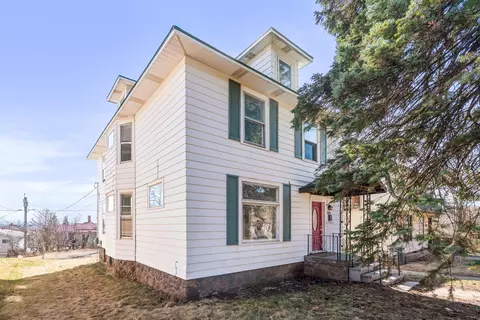 1516 E 2nd St, Duluth, MN 55812