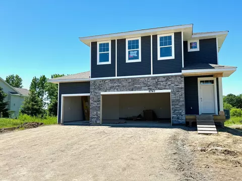 6740 Pine Arbor Blvd S, Cottage Grove, MN 55016