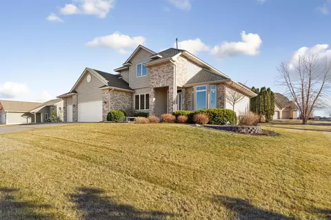 1311 Greenleaf Rd, Faribault, MN 55021