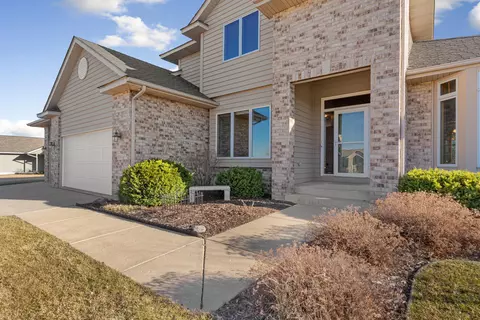Exterior - 1311 Greenleaf Rd, Faribault, MN 55021 photo 3 of 6