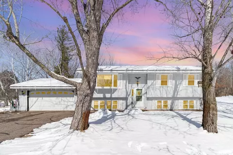 125 210th Ln NW, Oak Grove, MN 55011