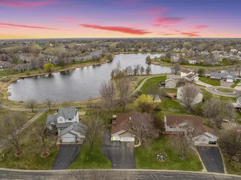 10020 Pleasure Creek Pkwy E, Blaine, MN 55434