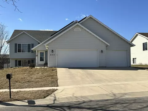 5153 54th Ave NW, Rochester, MN 55901