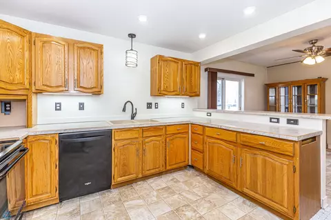 100 6th St E, Ada, MN 56510 photo 10
