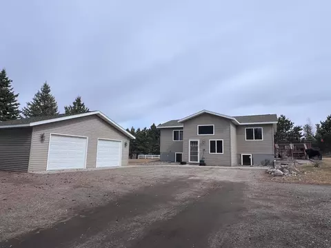 1132 Augusta Dr NE, Bemidji, MN 56601