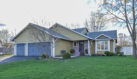 3335 132nd Cir NW, Coon Rapids, MN 55448
