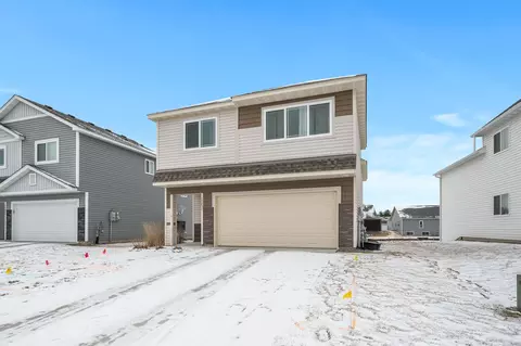 39832 Fawn Ave, North Branch, MN 55056