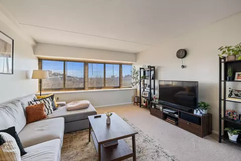 1920 S 1st St #509, Minneapolis, MN 55454