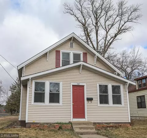 745 2nd Ave SW, Pine City, MN 55063