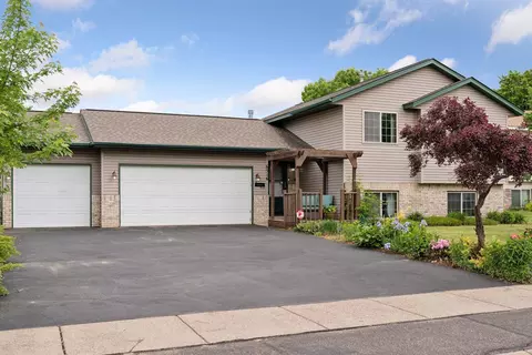 6516 377th St, North Branch, MN 55056