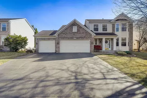13135 Emmer Pl, Apple Valley, MN 55124