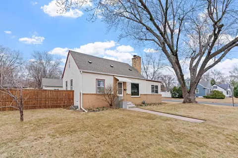 4703 2 12 St NE, Fridley, MN 55421