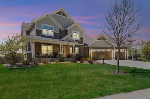 11695 Aster Way, Woodbury, MN 55129