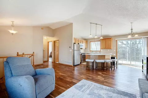 1050 Kilbirnie Rd, Big Lake, MN 55309