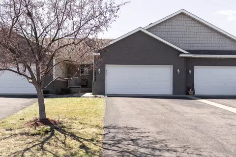 10896 177th Ct, Elk River, MN 55330