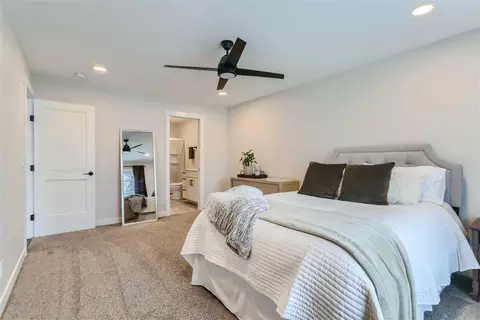 Bedroom - 6826 Langford Dr, Edina, MN 55436 photo 2 of 5