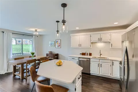 Kitchen - 6826 Langford Dr, Edina, MN 55436 photo 2 of 4