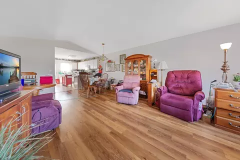 2401 Cornell Dr, Faribault, MN 55021 photo 5