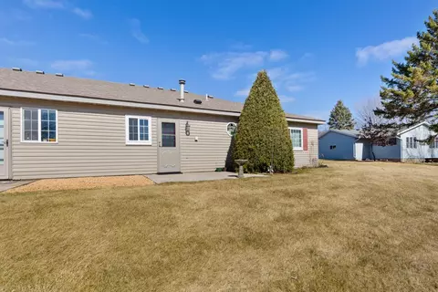 2401 Cornell Dr, Faribault, MN 55021 photo 3