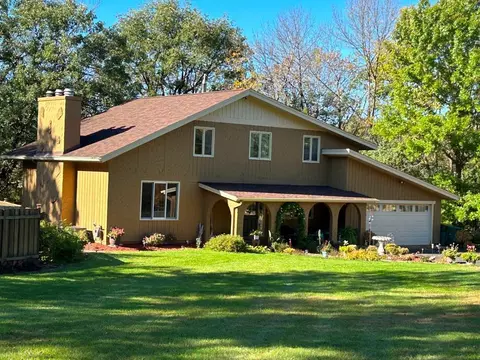 1156 Highway 35 N, Hudson, WI 54016