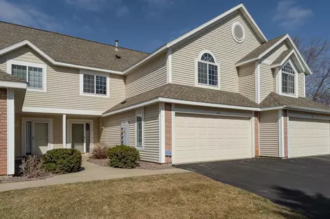 1873 Topaz Pointe Ln SW, Rochester, MN 55902