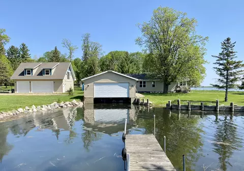 11204 Wild Rose Trl NW, Walker, MN 56484