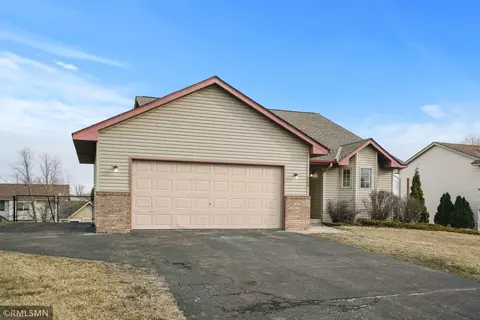 609 Sunset St, Buffalo, MN 55313