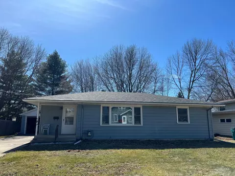 604 9th Ave SE, Waseca, MN 56093