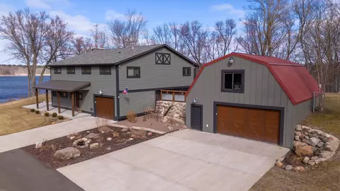 1425 County Road 6 NE, Stanchfield, MN 55080