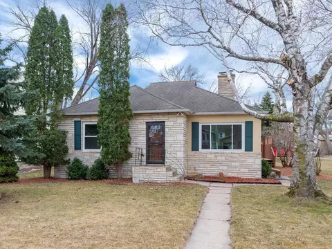 117 Hill St W, Norwood Young America, MN 55368