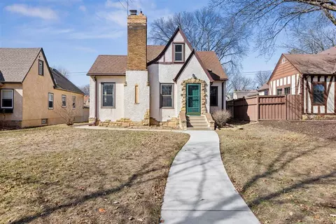5512 11th Ave S, Minneapolis, MN 55417