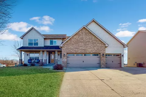 5944 Badger St, Monticello, MN 55362