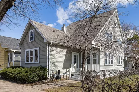 662 Canton St, Saint Paul, MN 55102