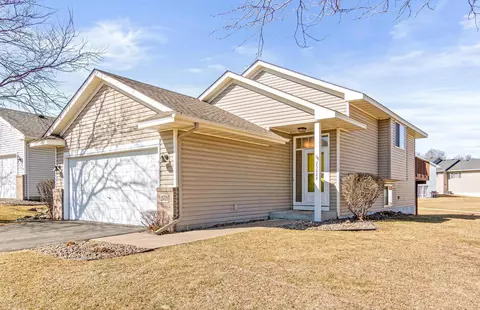 25628 Forest Boulevard Ln, Wyoming, MN 55092