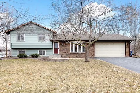 10977 101st Pl N, Maple Grove, MN 55369