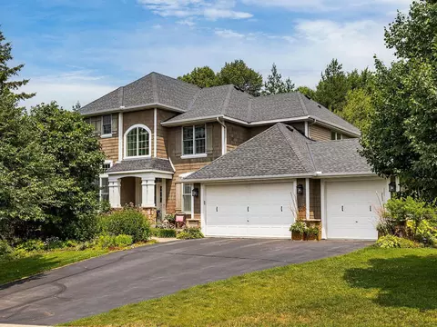 12500 Harvard Ave, Eden Prairie, MN 55347