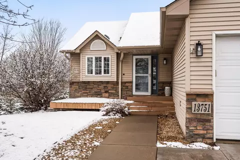 13751 Mallard Ct, Rogers, MN 55374