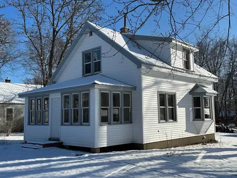 340 Central Ave S, Pease, MN 56363