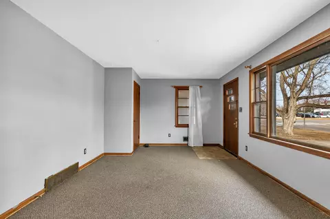 660 Montrose Rd, Saint Cloud, MN 56301 photo 11