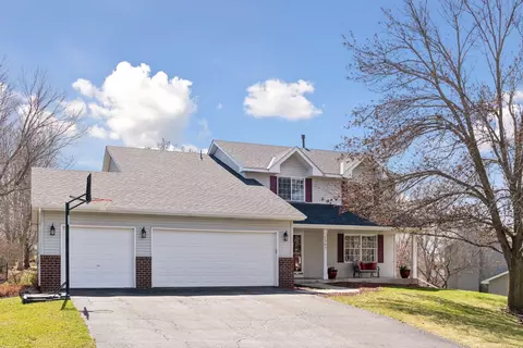 1797 Valley Ridge Trl N, Chanhassen, MN 55317